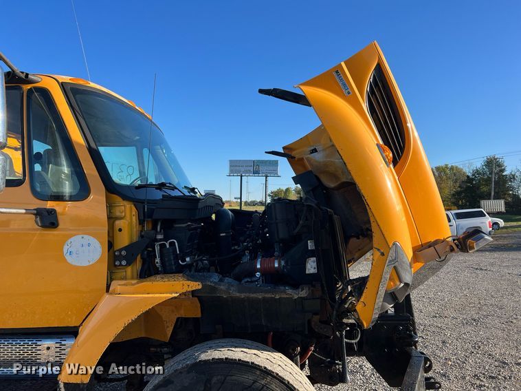 image for item NI9047 2010 International WorkStar 7400  dump truck