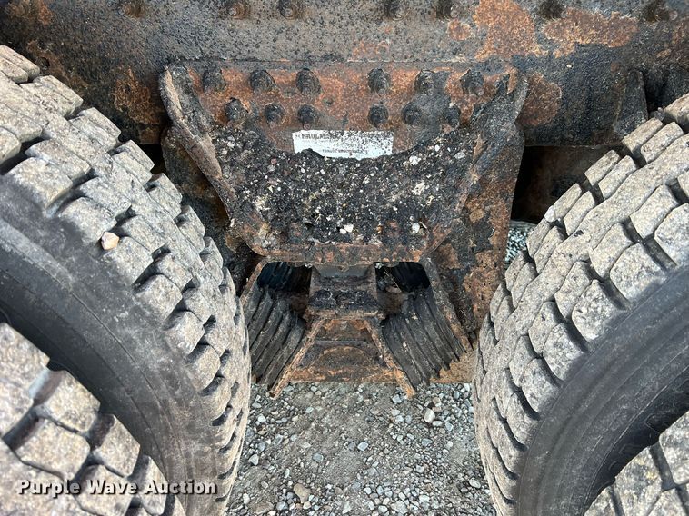 image for item NI9047 2010 International WorkStar 7400  dump truck