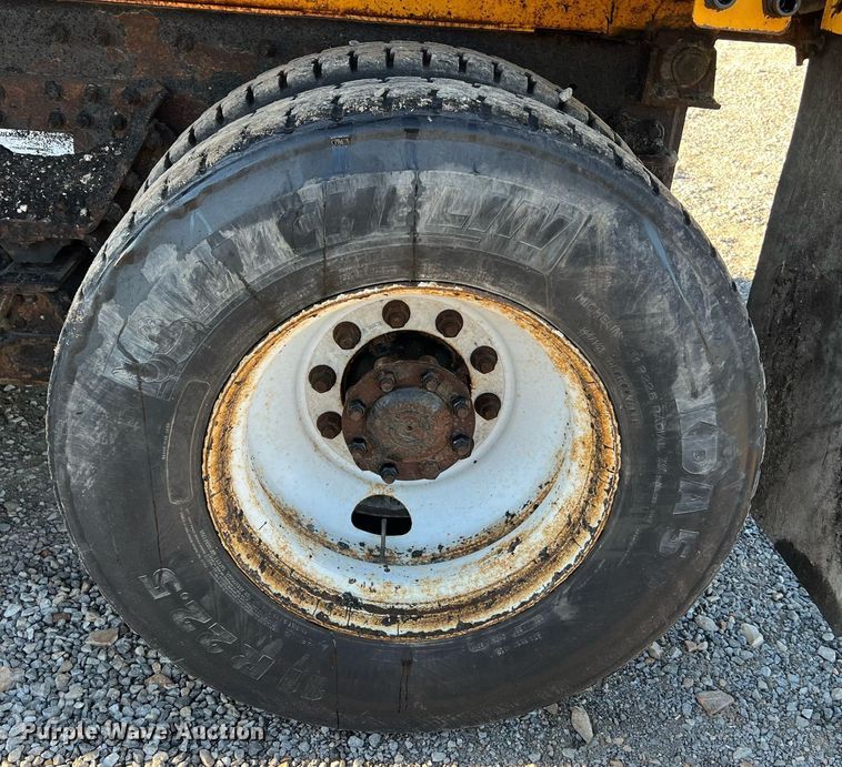 image for item NI9047 2010 International WorkStar 7400  dump truck