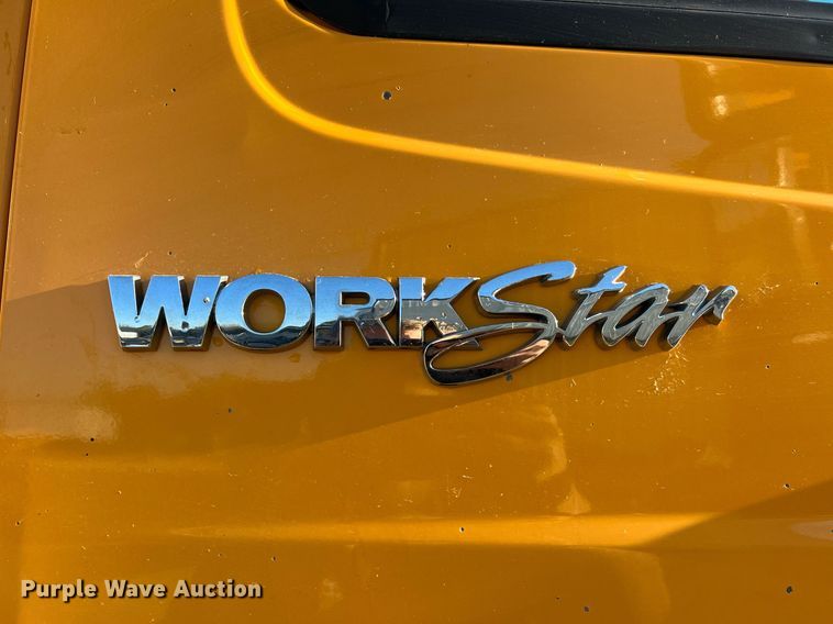 image for item NI9047 2010 International WorkStar 7400  dump truck