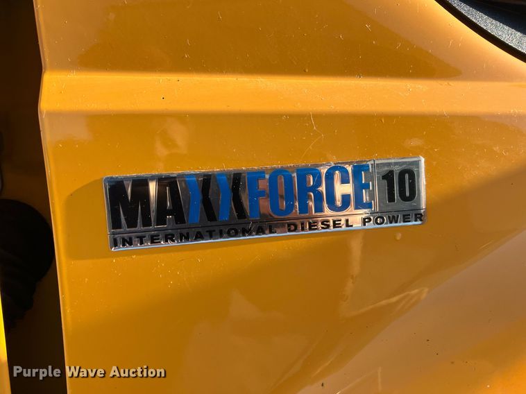 image for item NI9047 2010 International WorkStar 7400  dump truck