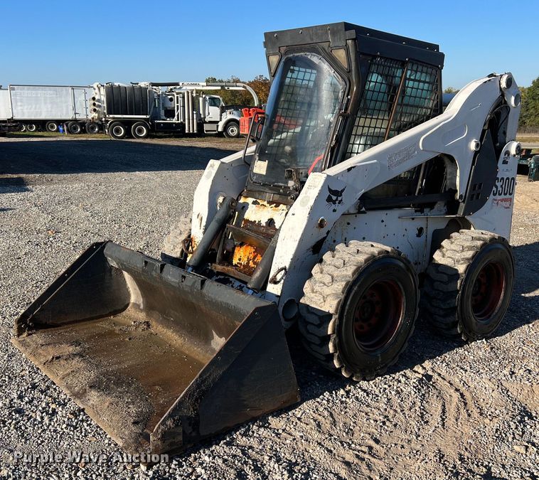 image for item NI9082 2008 Bobcat S300  skid steer loader