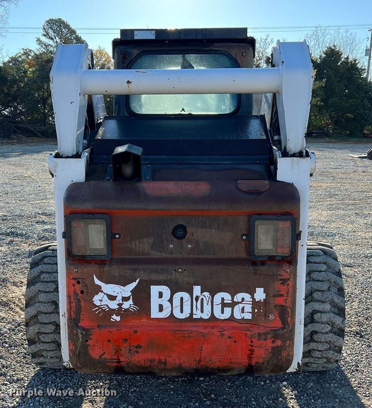 image for item NI9082 2008 Bobcat S300  skid steer loader