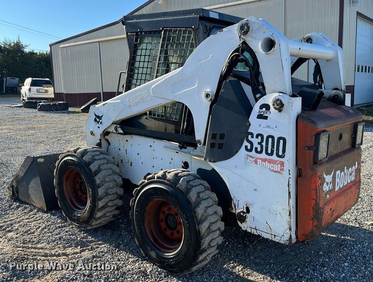 image for item NI9082 2008 Bobcat S300  skid steer loader