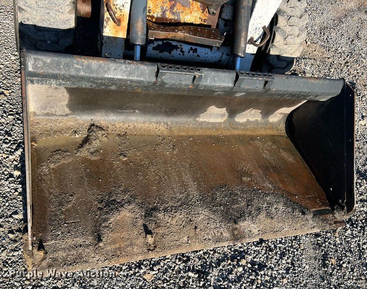 image for item NI9082 2008 Bobcat S300  skid steer loader