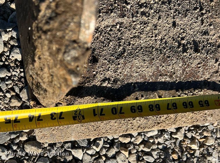 image for item NI9082 2008 Bobcat S300  skid steer loader