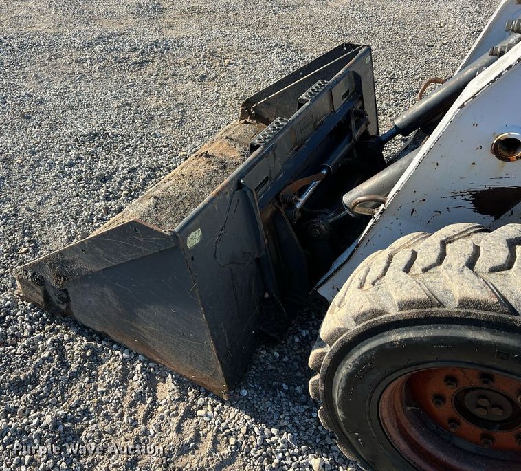image for item NI9082 2008 Bobcat S300  skid steer loader