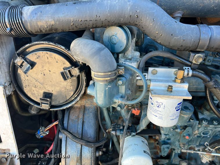 image for item NI9082 2008 Bobcat S300  skid steer loader