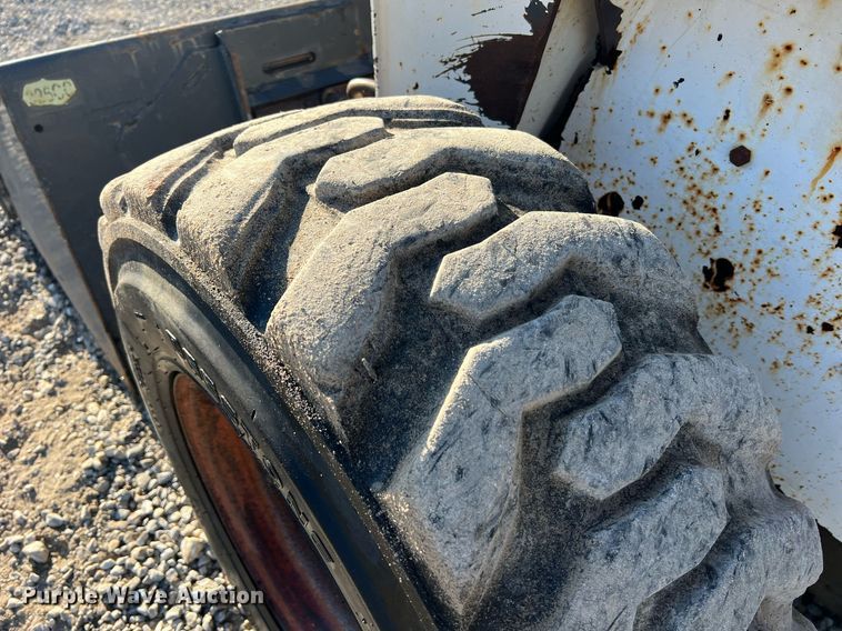 image for item NI9082 2008 Bobcat S300  skid steer loader