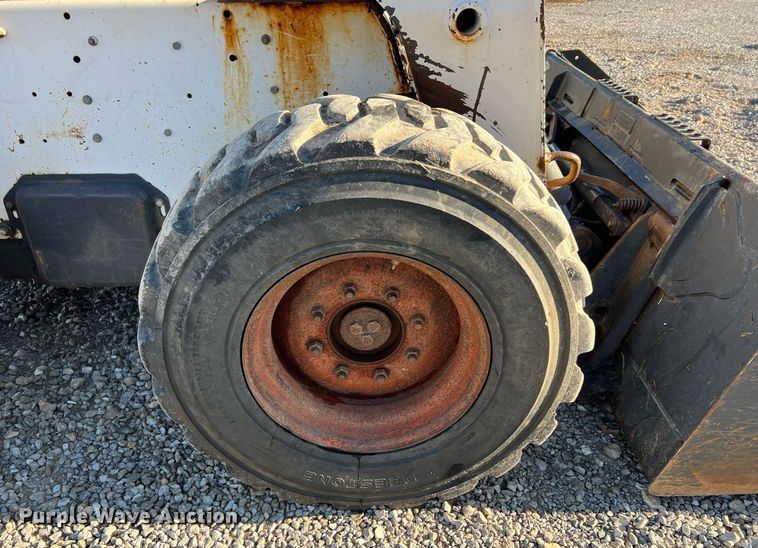 image for item NI9082 2008 Bobcat S300  skid steer loader