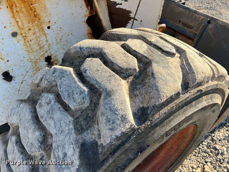 image for item NI9082 2008 Bobcat S300  skid steer loader