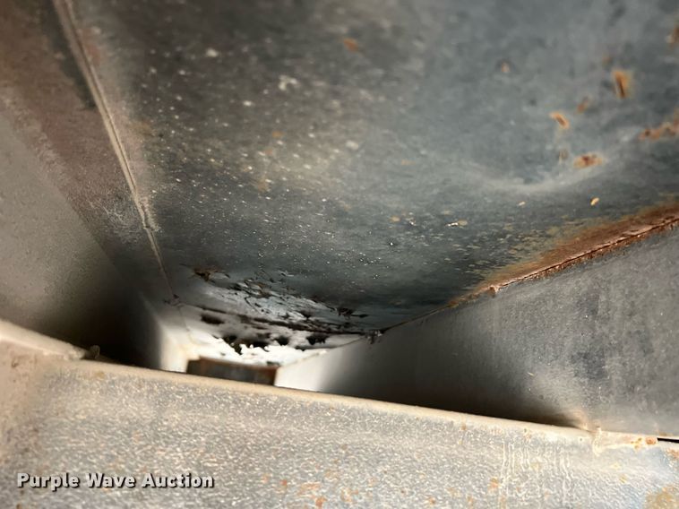 image for item NI9088 2005 International 7400  dump truck