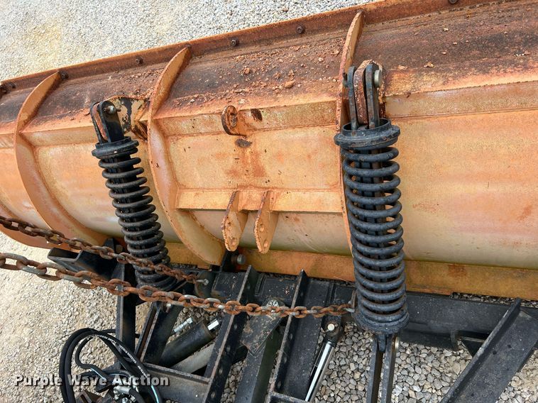 image for item NI9088 2005 International 7400  dump truck