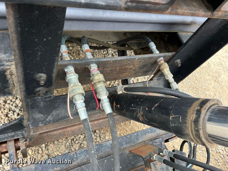 image for item NI9088 2005 International 7400  dump truck