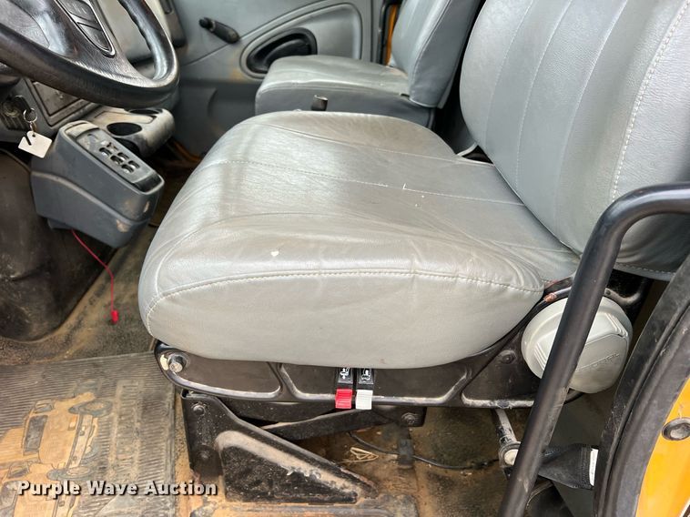 image for item NI9088 2005 International 7400  dump truck