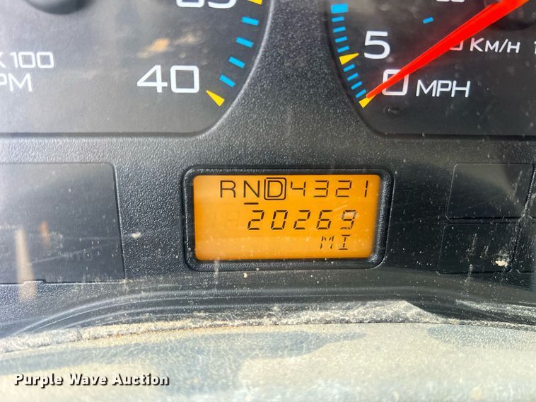 image for item NI9088 2005 International 7400  dump truck