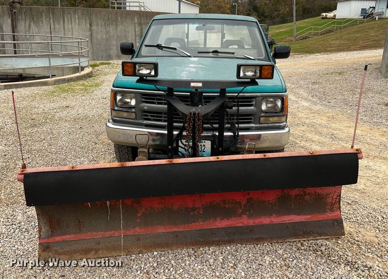 image for item NI9089 1994 Chevrolet Cheyenne 1500  pickup truck