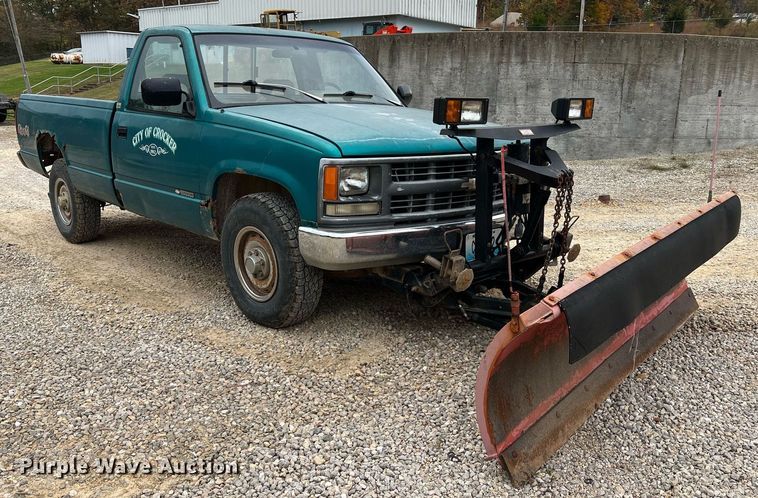 image for item NI9089 1994 Chevrolet Cheyenne 1500  pickup truck