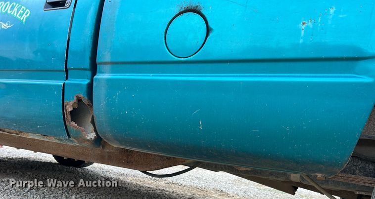 image for item NI9089 1994 Chevrolet Cheyenne 1500  pickup truck