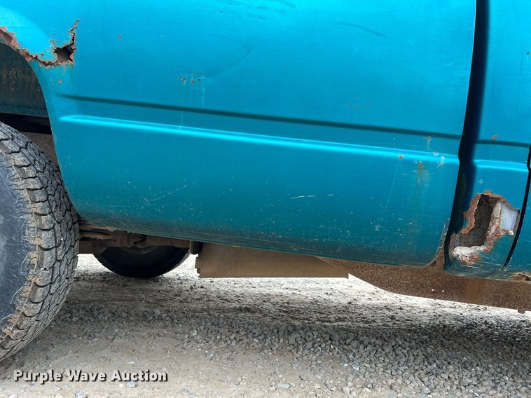 image for item NI9089 1994 Chevrolet Cheyenne 1500  pickup truck