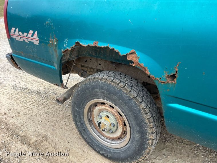 image for item NI9089 1994 Chevrolet Cheyenne 1500  pickup truck