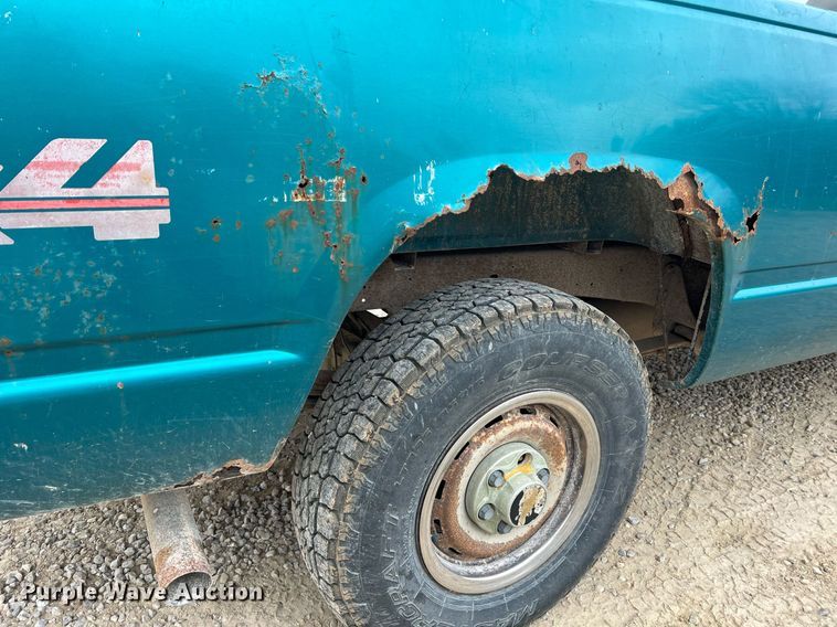 image for item NI9089 1994 Chevrolet Cheyenne 1500  pickup truck