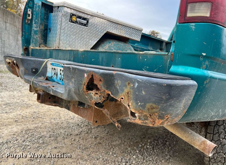 image for item NI9089 1994 Chevrolet Cheyenne 1500  pickup truck