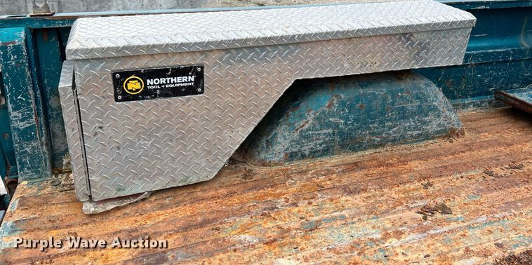 image for item NI9089 1994 Chevrolet Cheyenne 1500  pickup truck