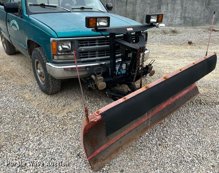 image for item NI9089 1994 Chevrolet Cheyenne 1500  pickup truck