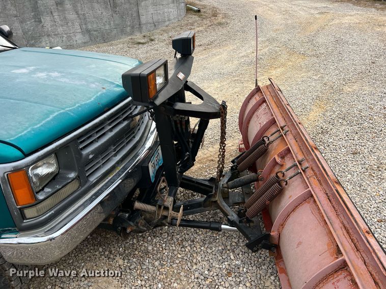 image for item NI9089 1994 Chevrolet Cheyenne 1500  pickup truck