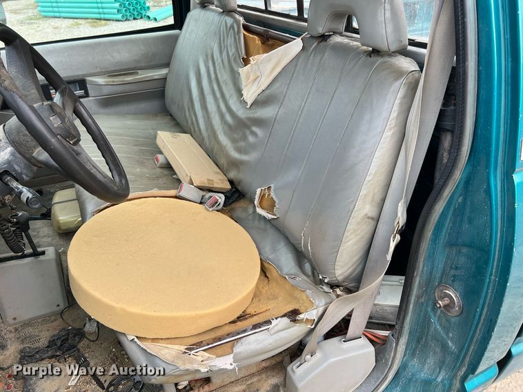 image for item NI9089 1994 Chevrolet Cheyenne 1500  pickup truck