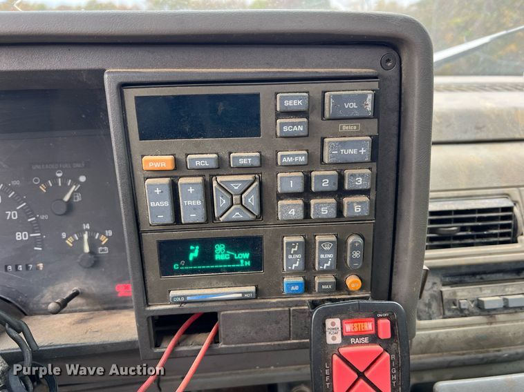 image for item NI9089 1994 Chevrolet Cheyenne 1500  pickup truck