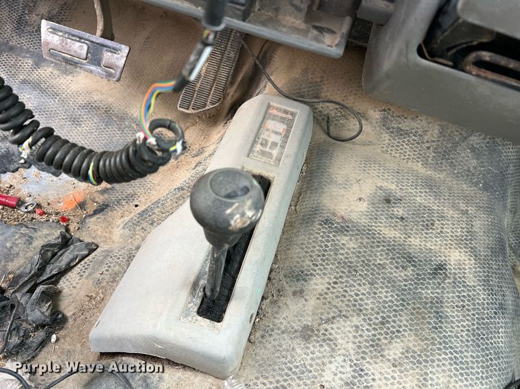 image for item NI9089 1994 Chevrolet Cheyenne 1500  pickup truck