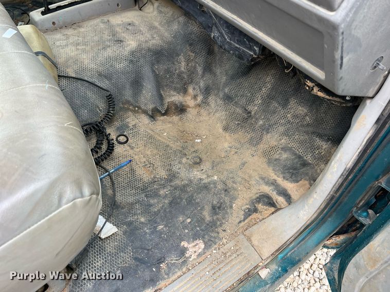 image for item NI9089 1994 Chevrolet Cheyenne 1500  pickup truck