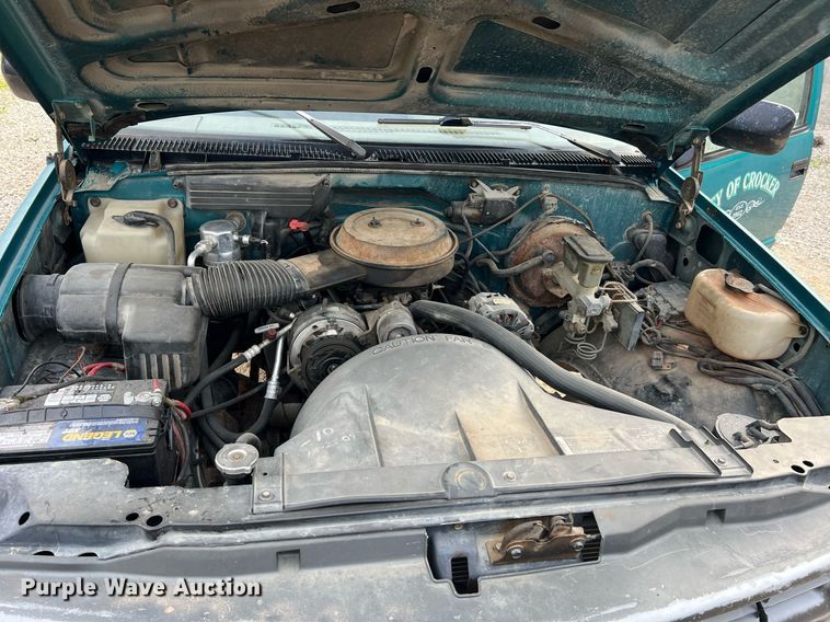 image for item NI9089 1994 Chevrolet Cheyenne 1500  pickup truck