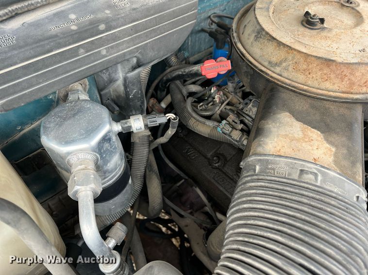 image for item NI9089 1994 Chevrolet Cheyenne 1500  pickup truck