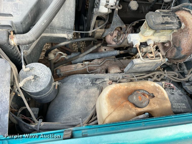 image for item NI9089 1994 Chevrolet Cheyenne 1500  pickup truck