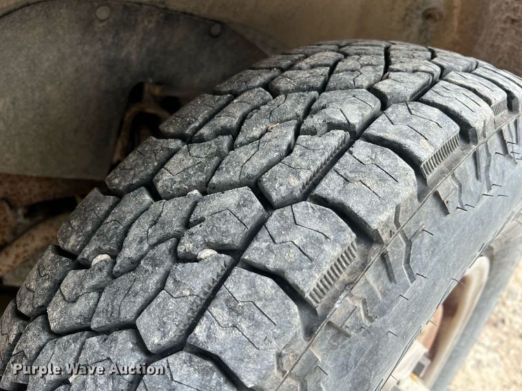 image for item NI9089 1994 Chevrolet Cheyenne 1500  pickup truck