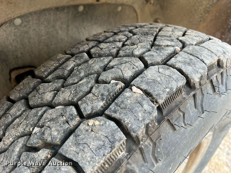 image for item NI9089 1994 Chevrolet Cheyenne 1500  pickup truck