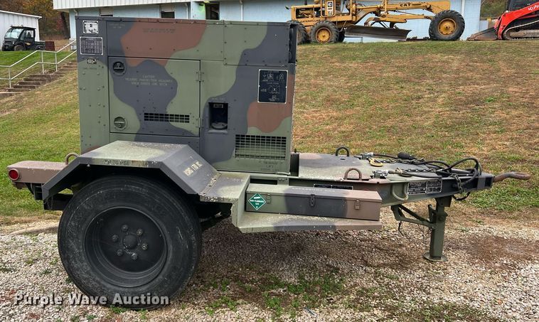 image for item NI9090 2010 Schutt Industries MEP-804B  generator