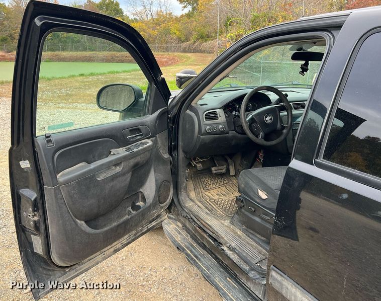 image for item NI9091 2011 Chevrolet Tahoe  Police SUV