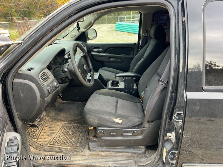 image for item NI9091 2011 Chevrolet Tahoe  Police SUV