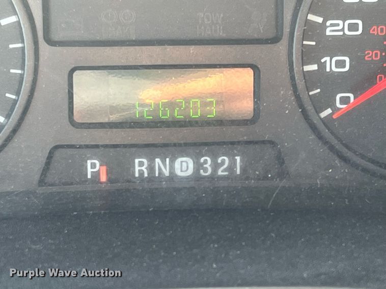 image for item NL9115 2006 Ford F550 Super Duty XL  bucket truck