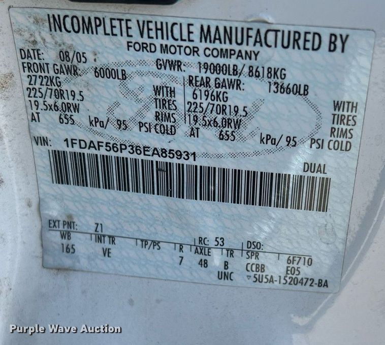 image for item NL9115 2006 Ford F550 Super Duty XL  bucket truck