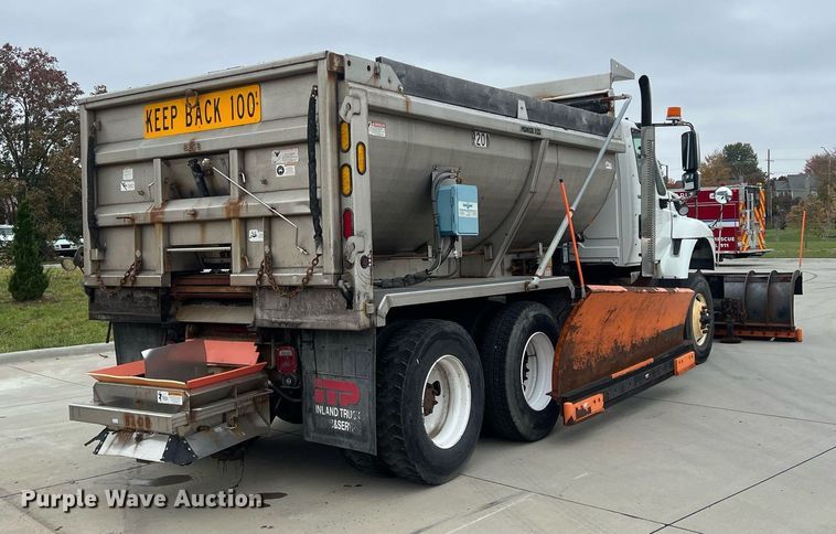 image for item NL9118 2011 International WorkStar 7300  dump truck