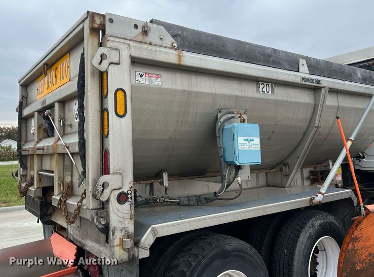 image for item NL9118 2011 International WorkStar 7300  dump truck