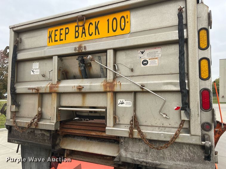 image for item NL9118 2011 International WorkStar 7300  dump truck