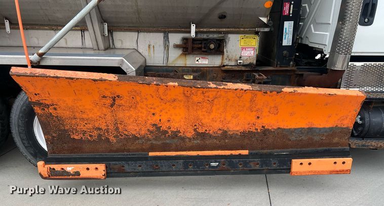 image for item NL9118 2011 International WorkStar 7300  dump truck