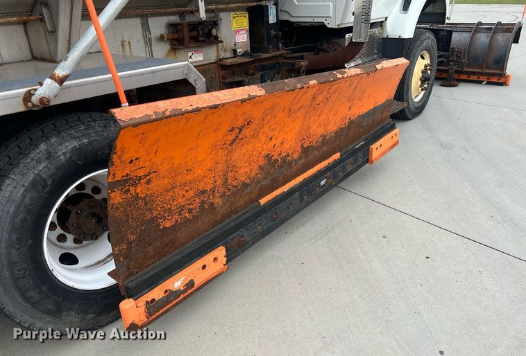 image for item NL9118 2011 International WorkStar 7300  dump truck