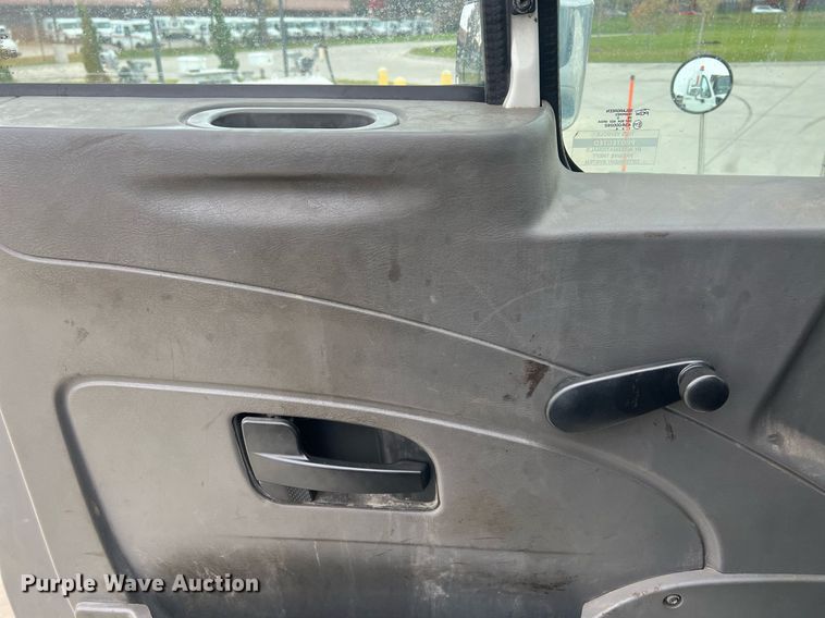 image for item NL9118 2011 International WorkStar 7300  dump truck